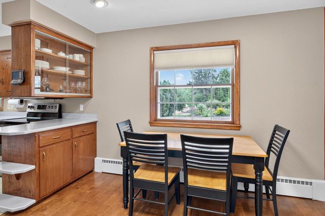 5106 Columbia ROAD, Cedarburg, WI 53012
