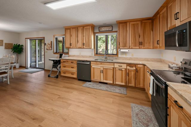 1063 County Road 134, Saint Cloud, MN 56303