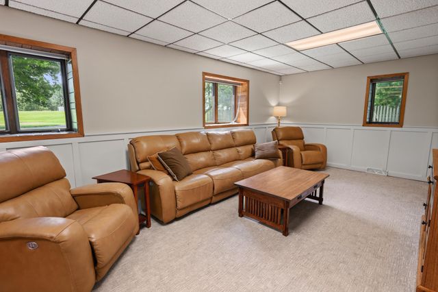 1063 County Road 134, Saint Cloud, MN 56303