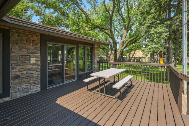 1063 County Road 134, Saint Cloud, MN 56303