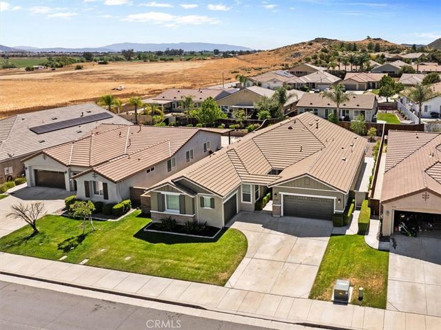 27467 Freedom Lane, Menifee, CA 92584