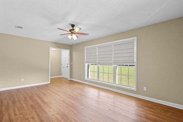 1602 Smith Road, Waycross, GA 31503
