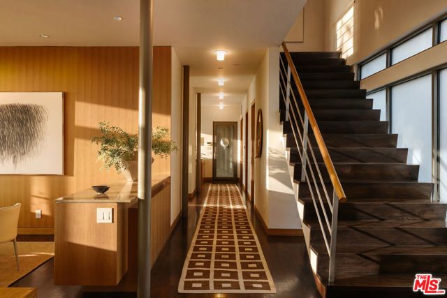 43 Haldeman Road, Santa Monica, CA 90402