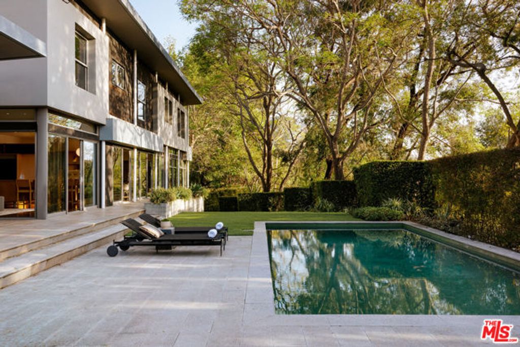 43 Haldeman Road, Santa Monica, CA 90402
