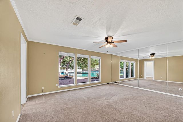 186 Old Bridge Lake, Houston, TX 77069