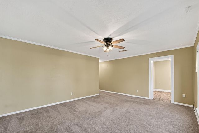 186 Old Bridge Lake, Houston, TX 77069