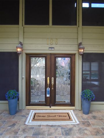 186 Old Bridge Lake, Houston, TX 77069