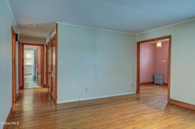 31 Colehamer Avenue, Brunswick, NY 12180