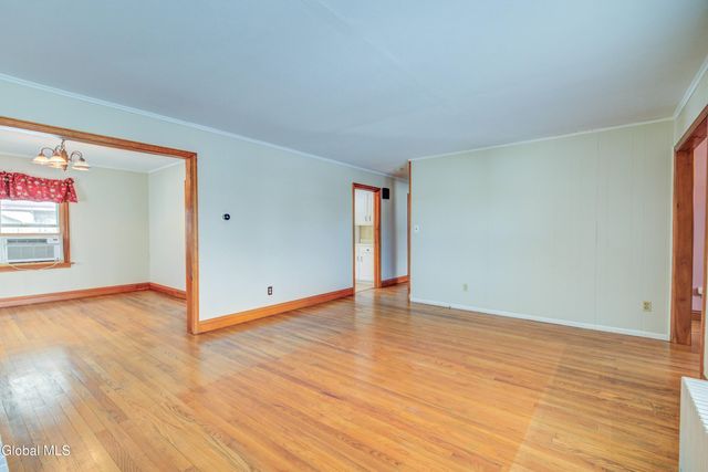 31 Colehamer Avenue, Brunswick, NY 12180