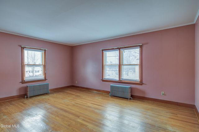 31 Colehamer Avenue, Brunswick, NY 12180