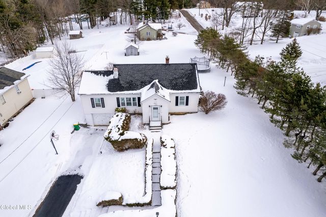 31 Colehamer Avenue, Brunswick, NY 12180