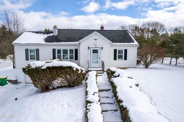 31 Colehamer Avenue, Brunswick, NY 12180