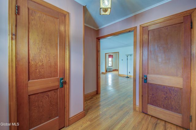 31 Colehamer Avenue, Brunswick, NY 12180