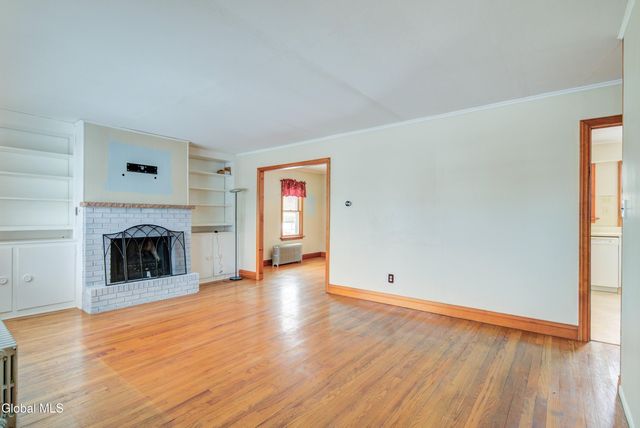 31 Colehamer Avenue, Brunswick, NY 12180