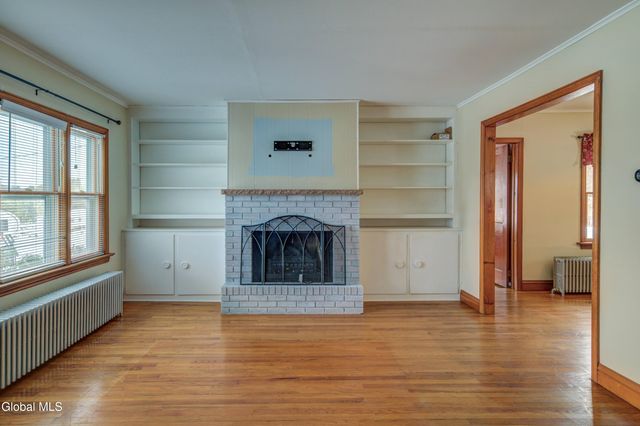 31 Colehamer Avenue, Brunswick, NY 12180