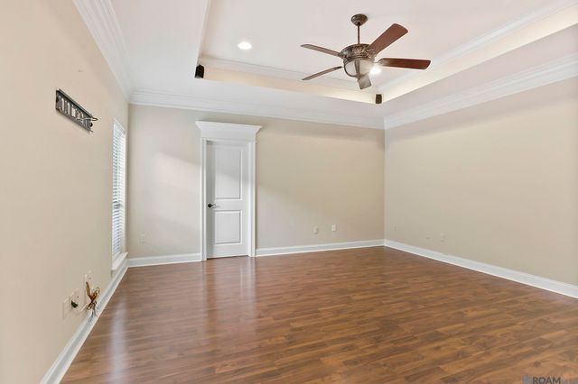 40010 Farm Rd, Gonzales, LA 70737