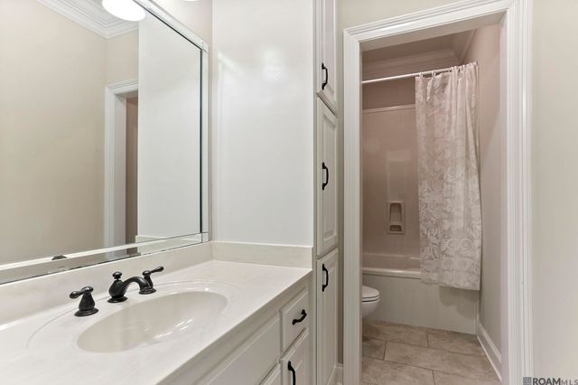40010 Farm Rd, Gonzales, LA 70737