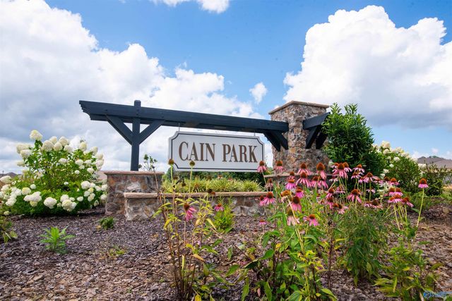 700 Ronnie Drive SE, Hartselle, AL 35640