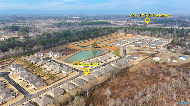 700 Ronnie Drive SE, Hartselle, AL 35640