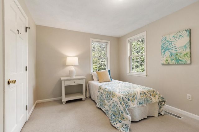 27 Vose Hill Road, Westford, MA 01886