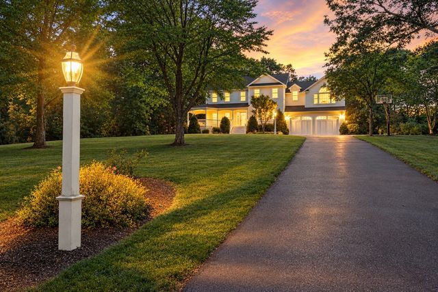 27 Vose Hill Road, Westford, MA 01886