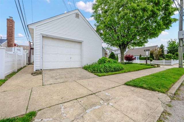 50 Armour Street, Long Beach, NY 11561