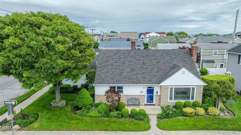 50 Armour Street, Long Beach, NY 11561