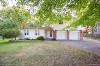 22231 Cass Street, Farmington Hills, MI 48335