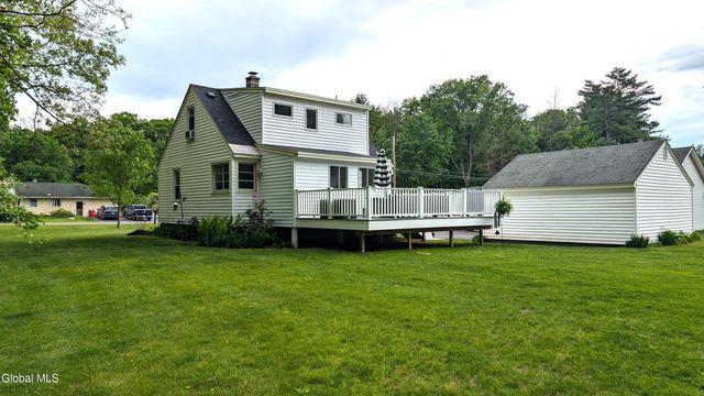202 Hetcheltown Road, Glenville, NY 12302