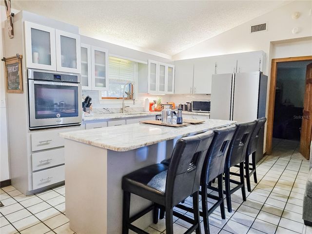 10 JIMMY LEE ROAD, Winter Haven, FL 33880