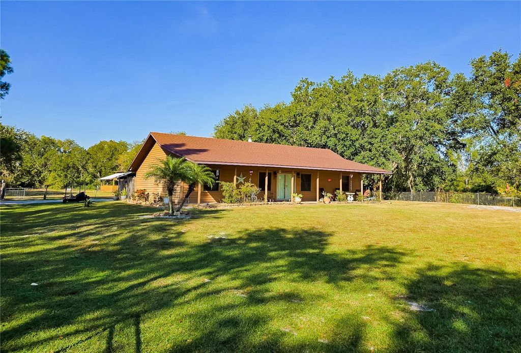 10 JIMMY LEE ROAD, Winter Haven, FL 33880