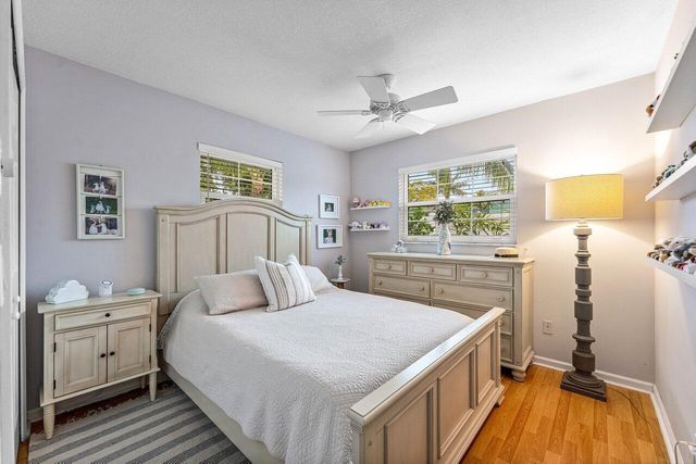 2527 SW 12th Street, Boynton Beach, FL 33426