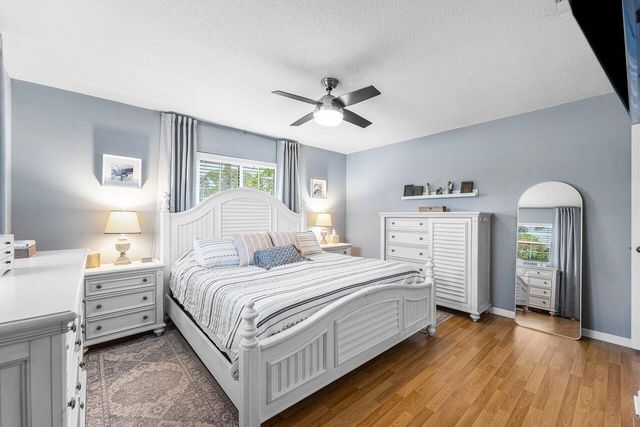 2527 SW 12th Street, Boynton Beach, FL 33426