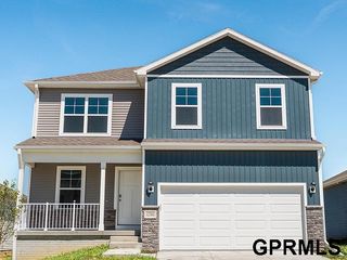 12715 S 205th Avenue, Gretna, NE 68028