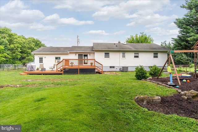 10703 YVONNE LN, Williamsport, MD 21795