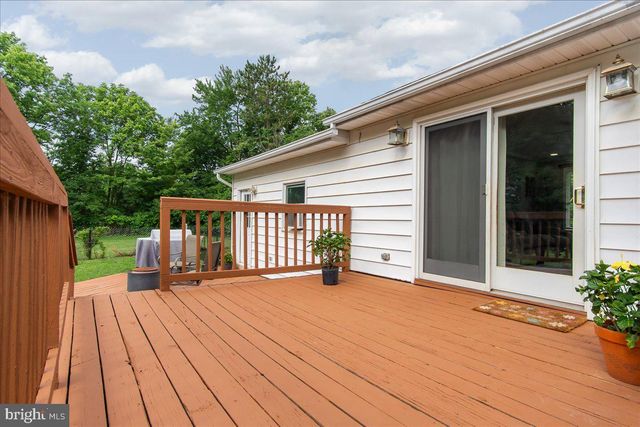 10703 YVONNE LN, Williamsport, MD 21795