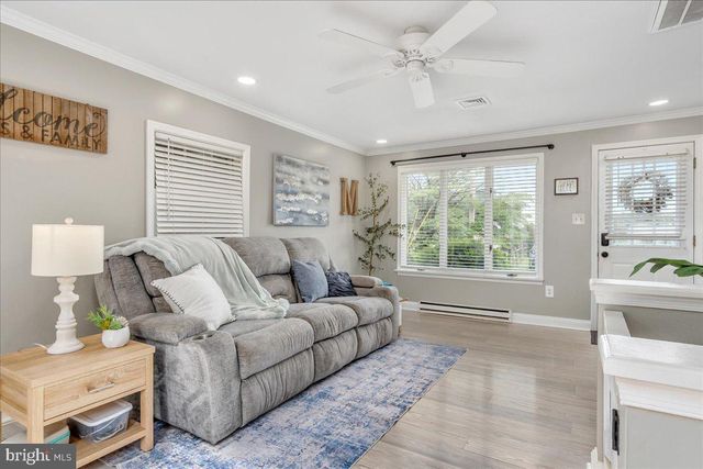 10703 YVONNE LN, Williamsport, MD 21795