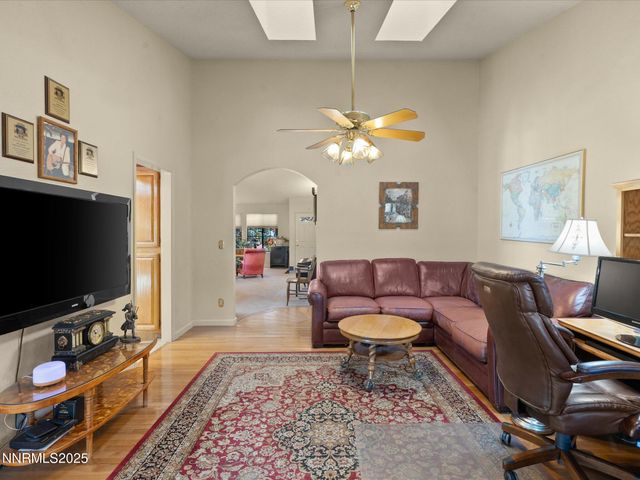 3330 Thornhill Drive, Reno, NV 89509