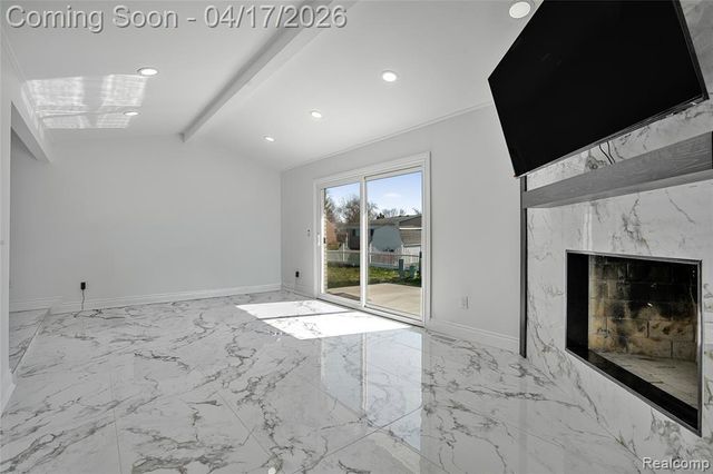 15583 Hix Court, Livonia, MI 48154