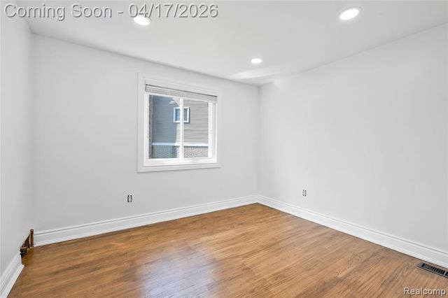 15583 Hix Court, Livonia, MI 48154