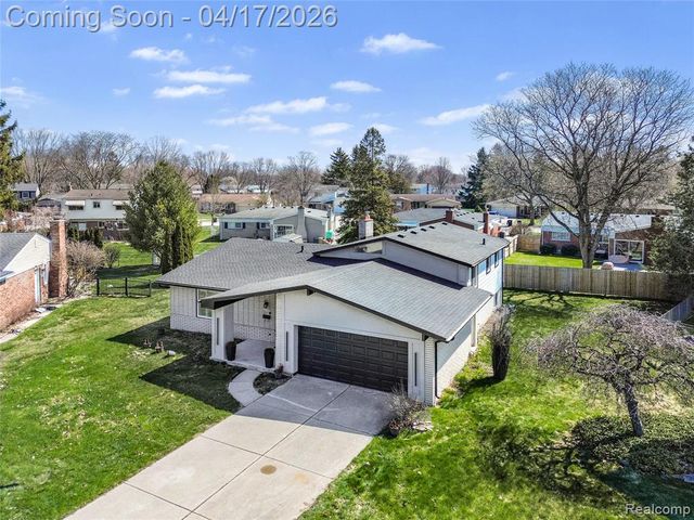 15583 Hix Court, Livonia, MI 48154