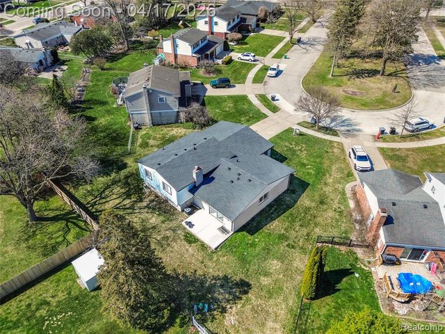 15583 Hix Court, Livonia, MI 48154