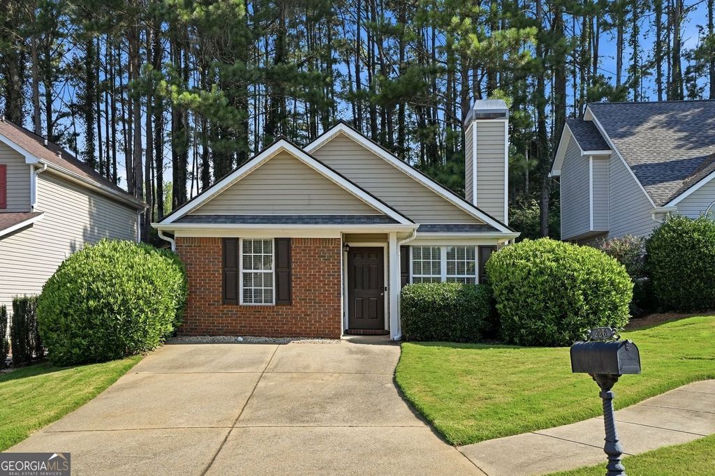 226 Park Place, Woodstock, GA 30189