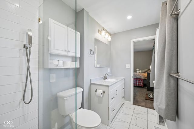 1300 W 1000 N, Fortville, IN 46040