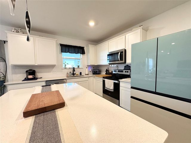 557 PINE TREE BOULEVARD, Lake Alfred, FL 33850