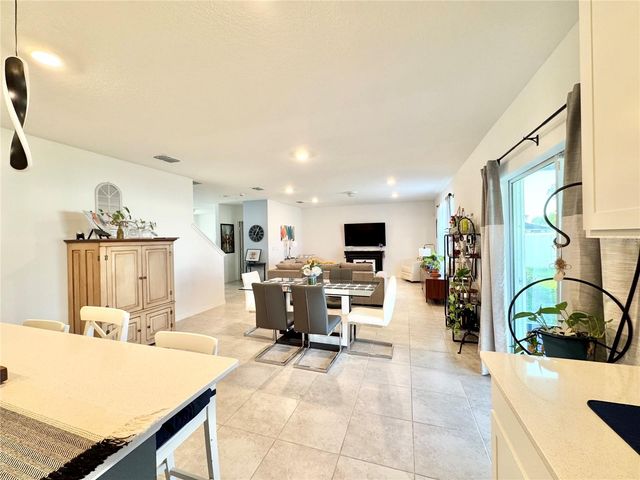 557 PINE TREE BOULEVARD, Lake Alfred, FL 33850