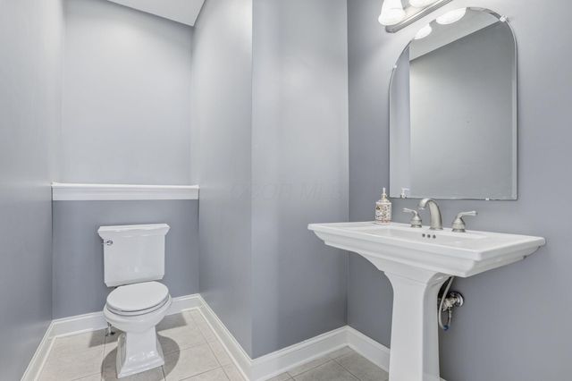 8730 Swisher Creek Crossing, New Albany, OH 43054