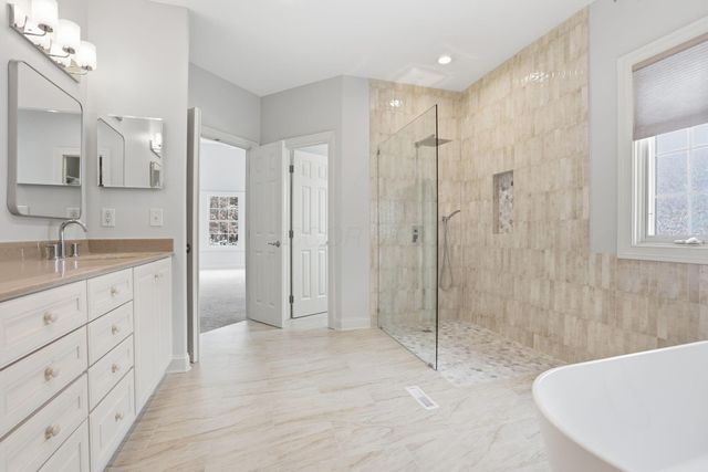 8730 Swisher Creek Crossing, New Albany, OH 43054