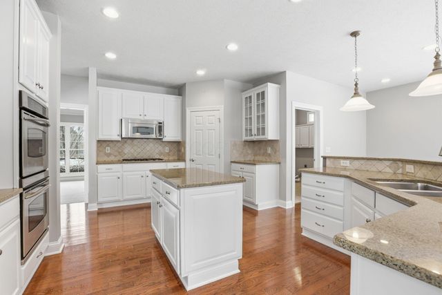 8730 Swisher Creek Crossing, New Albany, OH 43054