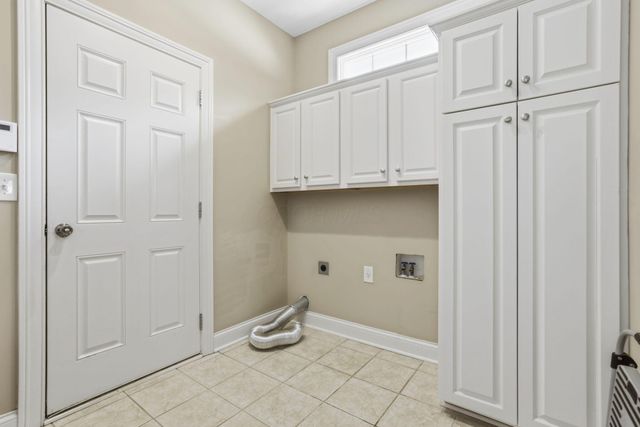 8730 Swisher Creek Crossing, New Albany, OH 43054